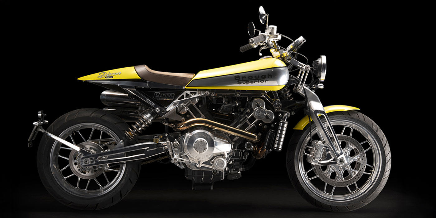 Brough Superior | ブラフシューペリア : ペンディン ディクソン。革新者フレディ ディクソンの精神を受け継ぎ、ペンディンの伝説を現代に甦らせた特別なモデル。